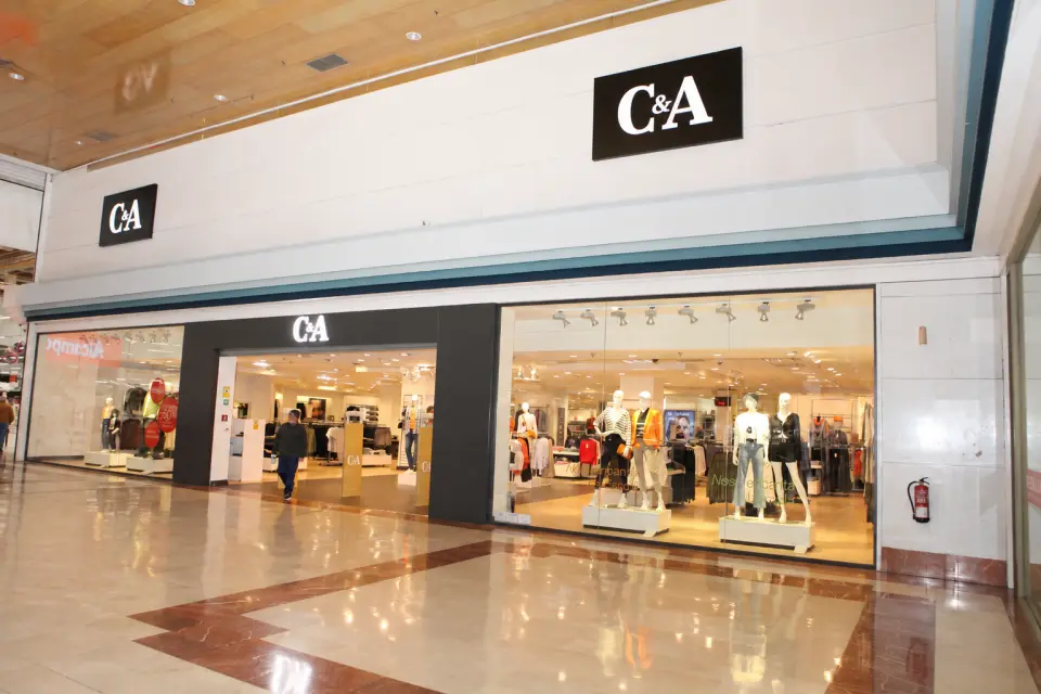 C&A