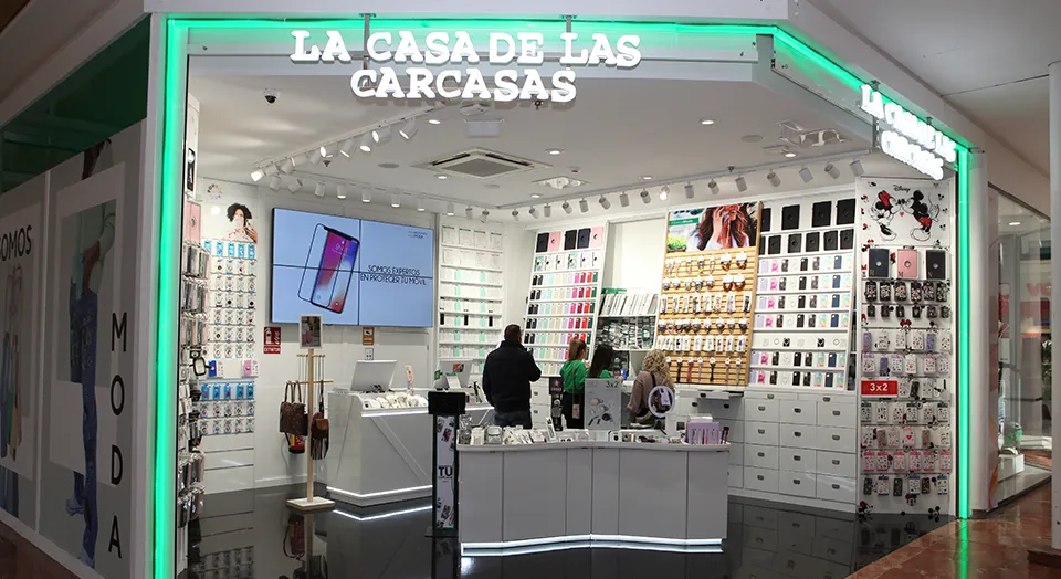 LA CASA DE LAS CARCASAS