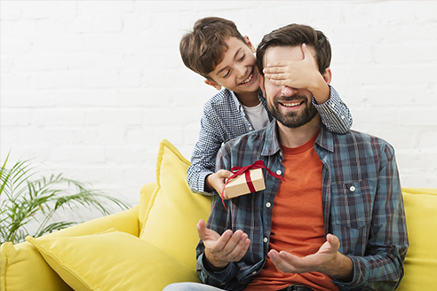 Foto noticia: DÍA DEL PADRE | Ideas Originales para Sorprender a Papá en su Día